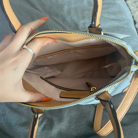 handbag - Picture 4 of 5